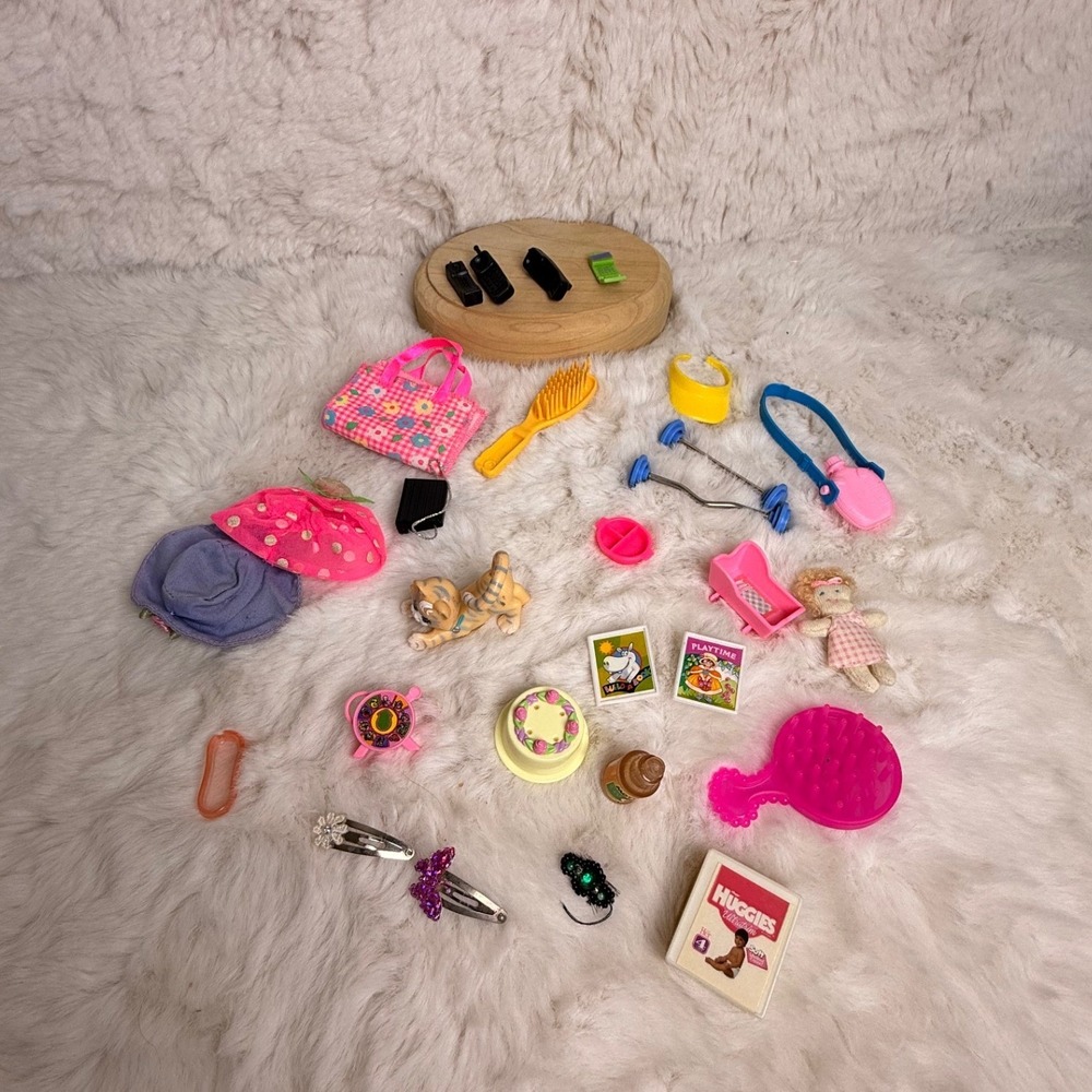 Barbie Doll Accessories Lot Miniature Toys Huggies Cake Purses Brushes Mixed Set